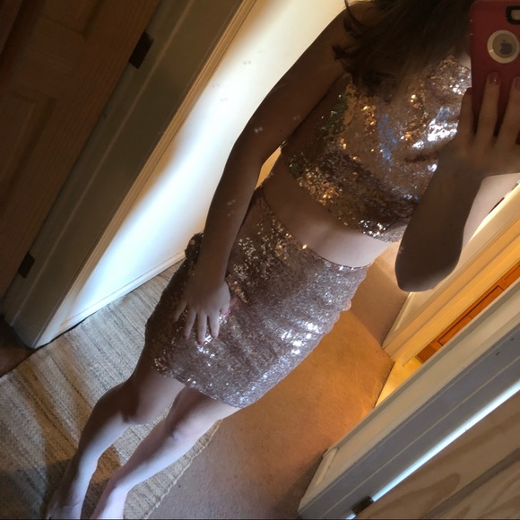 GOLD SEQUINED TWO PIECE HOCO/ SEMI DRESS - Picture 2 of 8